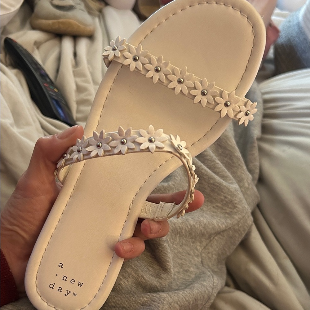 a new day White Daisy Double-Strap Slide Sandal